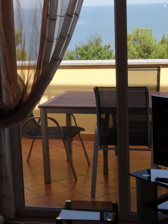 Apartments Salvore Црвений Врх Номер фото